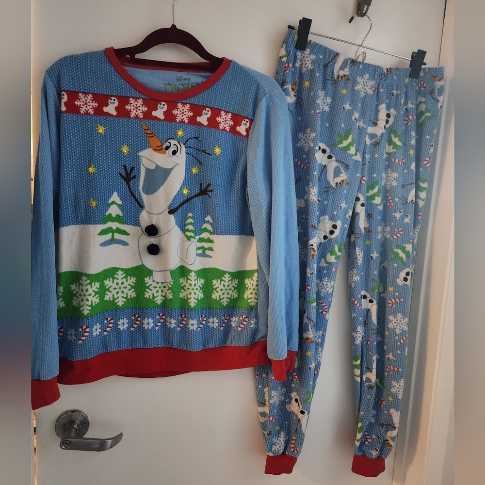 Olaf Pajamas